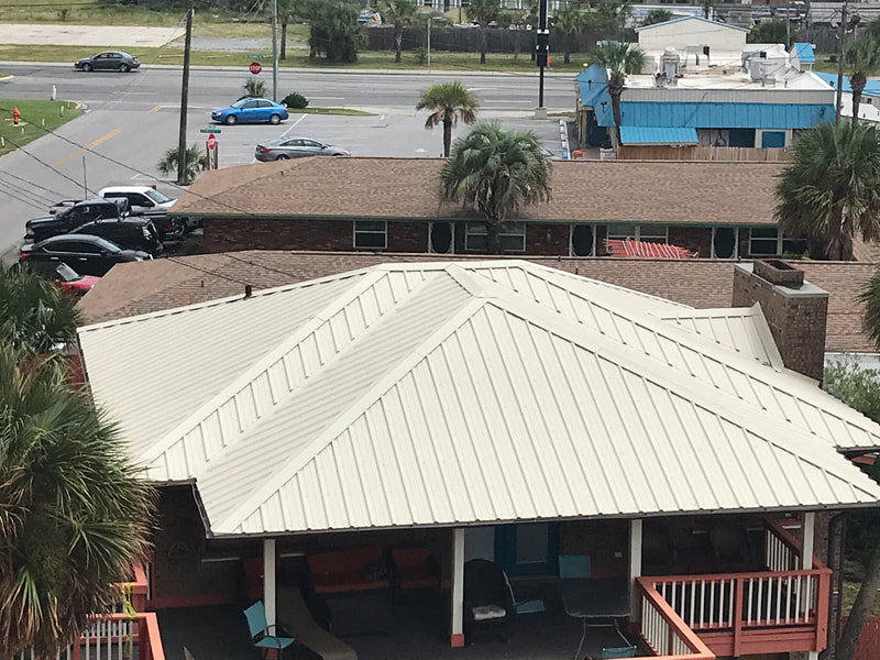 Metal roofing in Lower Grand Lagoon